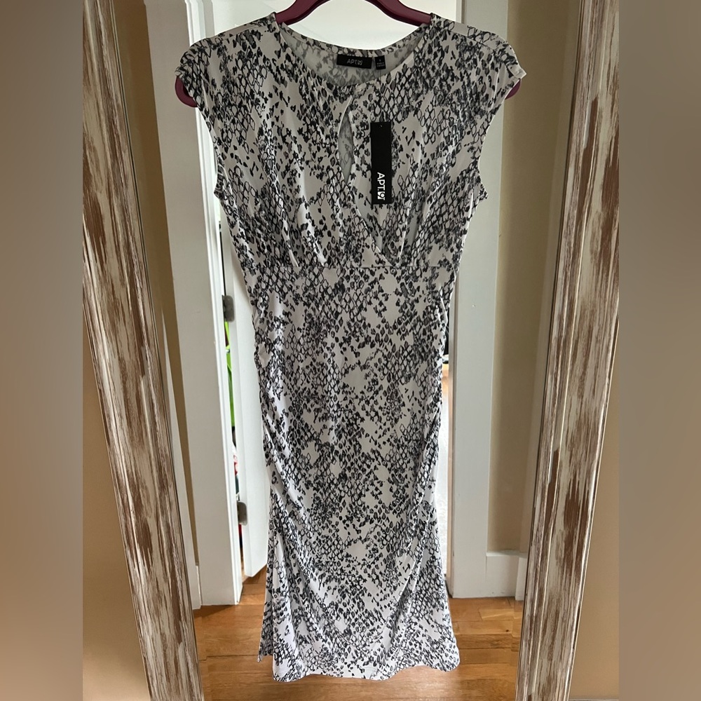 NWT APT9 Dress